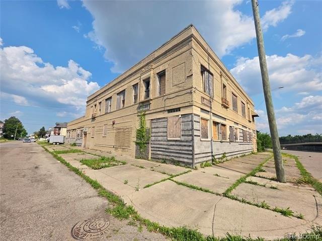 Property Image for 13930 Woodrow Wilson Street