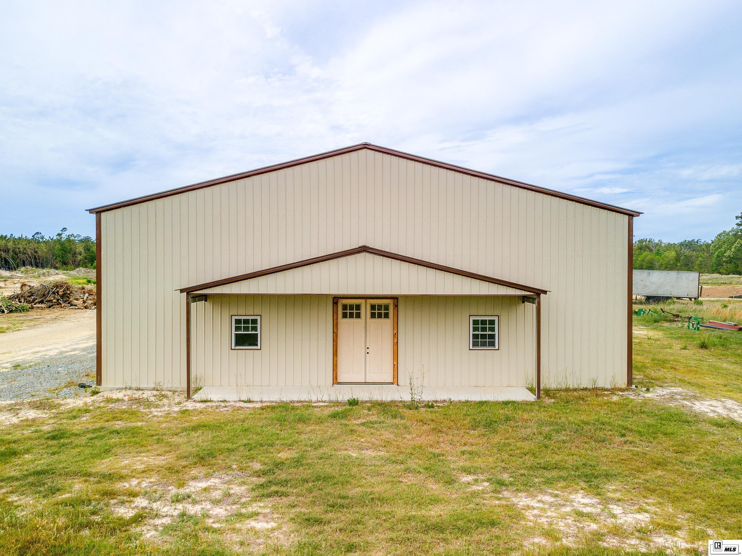 Property Image for 1725 Swartz Fairbanks Road