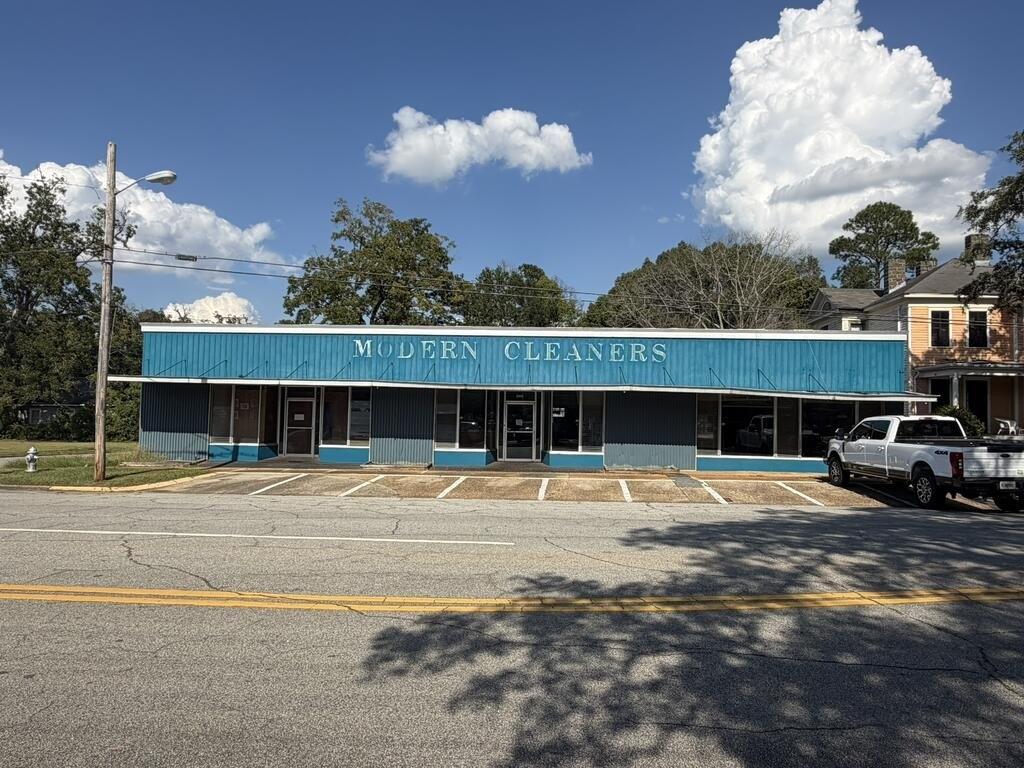 Property Image for 522 N Broad St