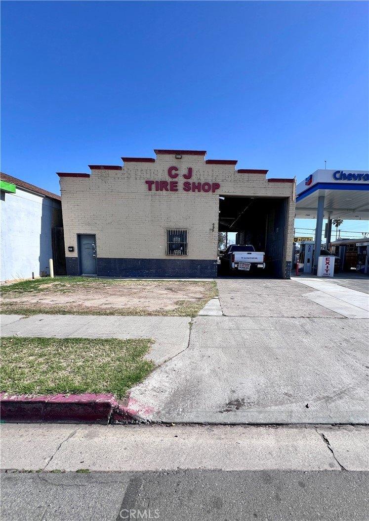 Property Image for 695 E Valley