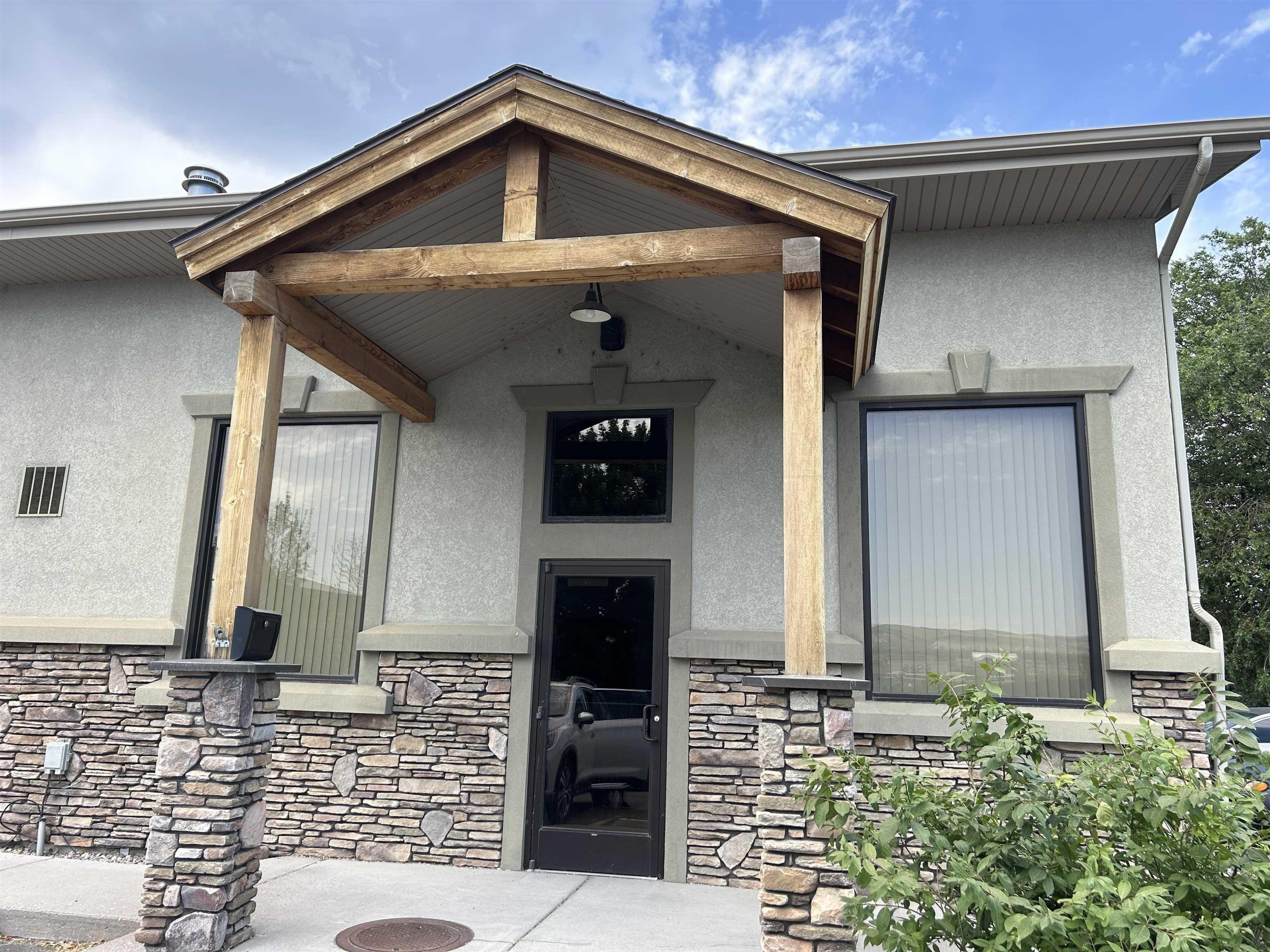 Property Image for 750 W Quinn