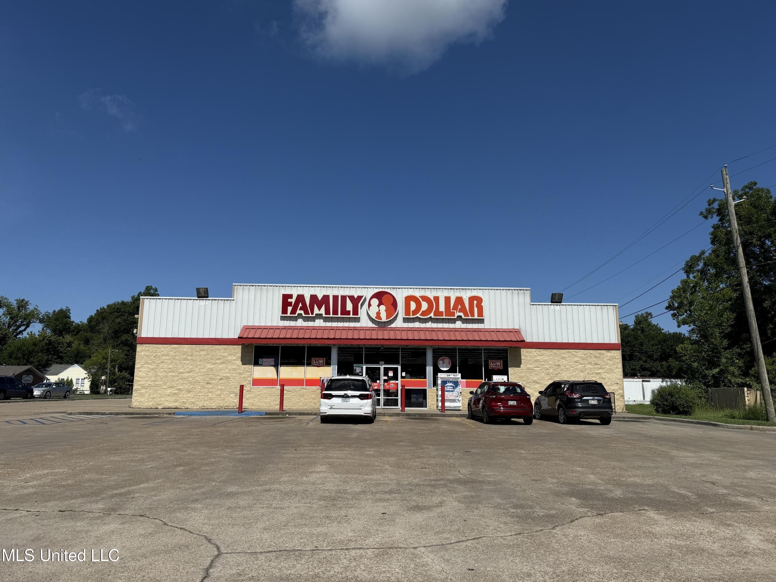 Property Image for 504 Ee Wallace Boulevard