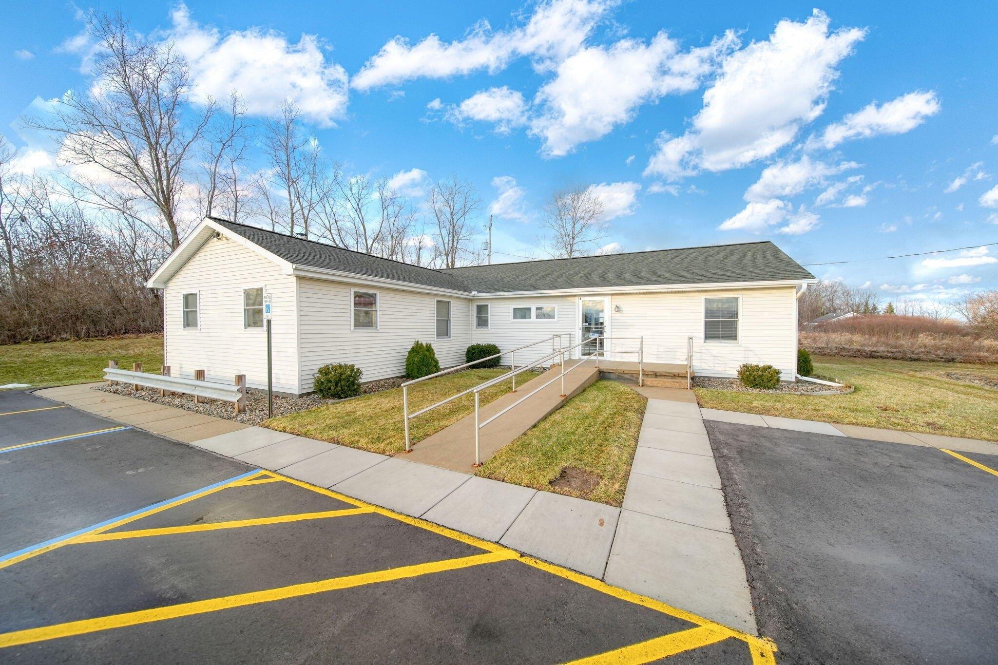 Property Image for 3165 County Farm Road