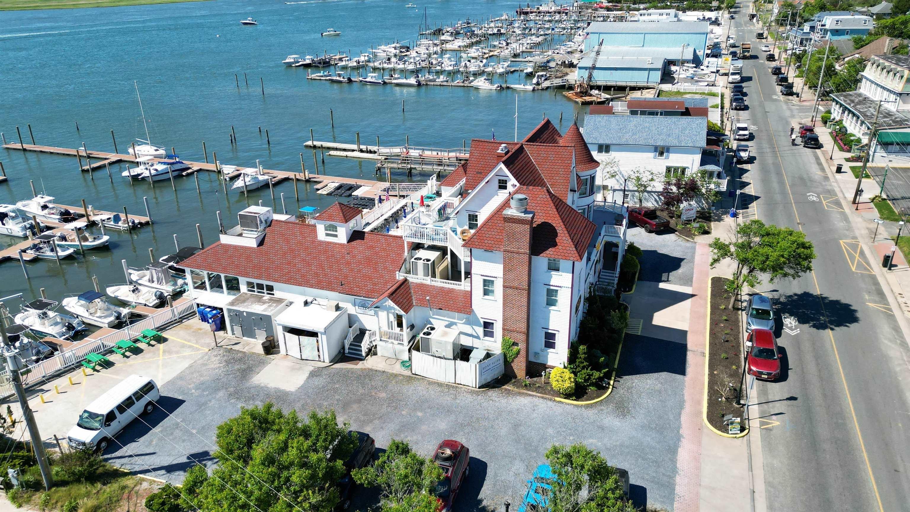 Property Image for 800 Bay Avenue