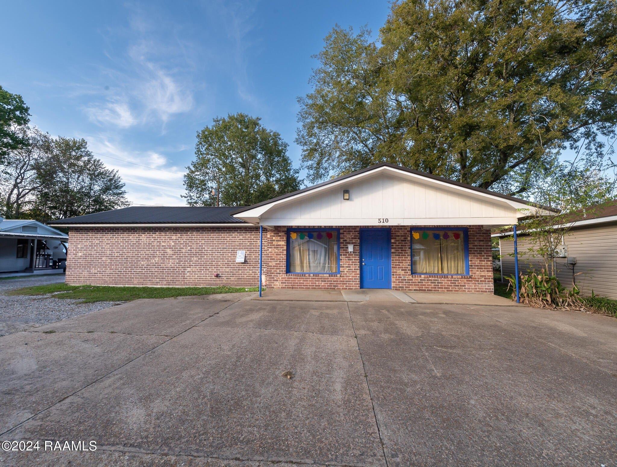 Property Image for 510 W Maple Avenue