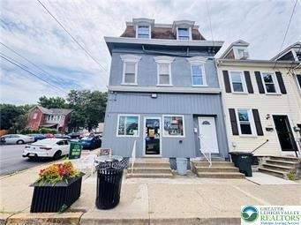 Property Image for 1000 Ferry Street