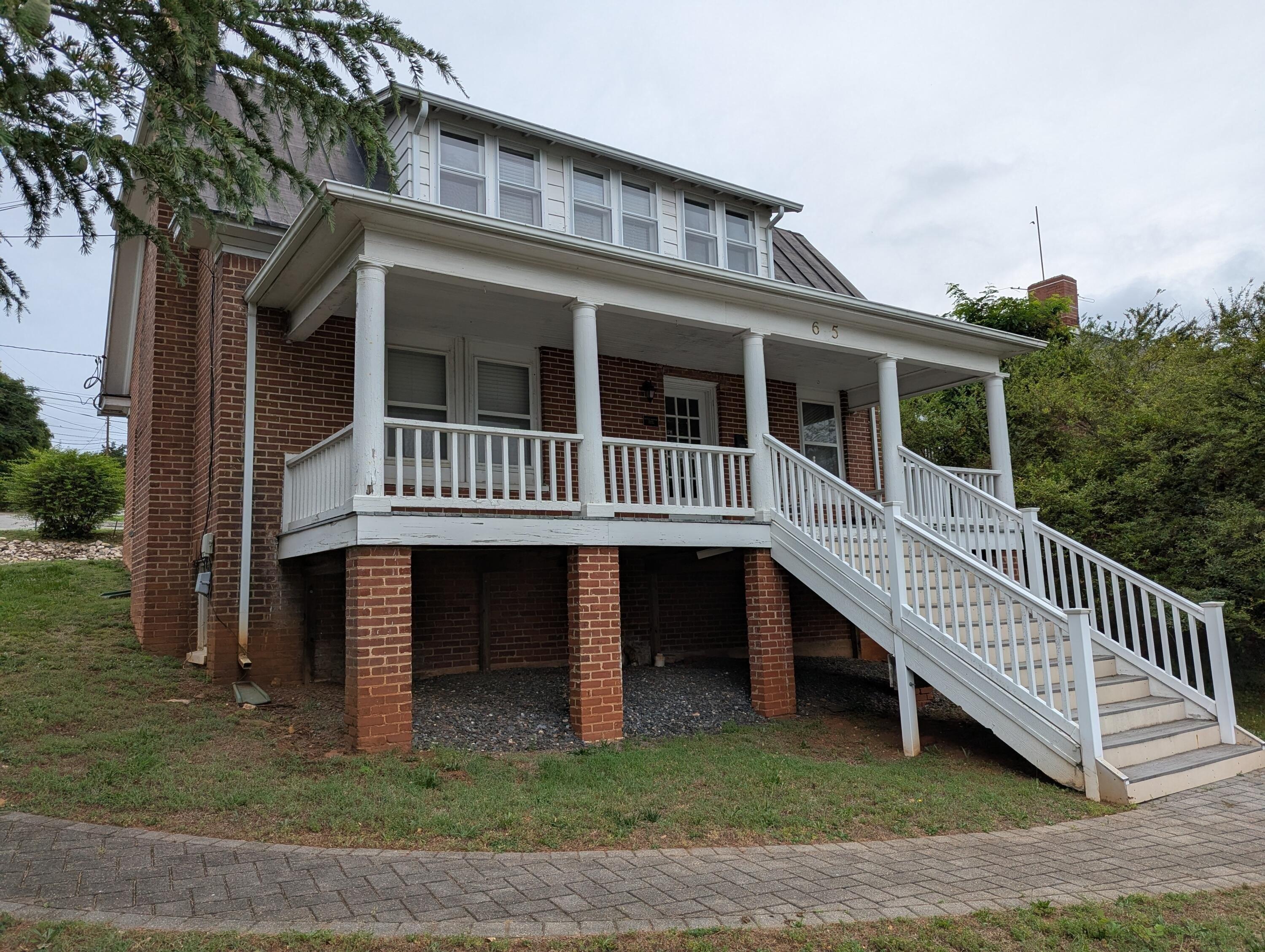 Property Image for 65 E Court St