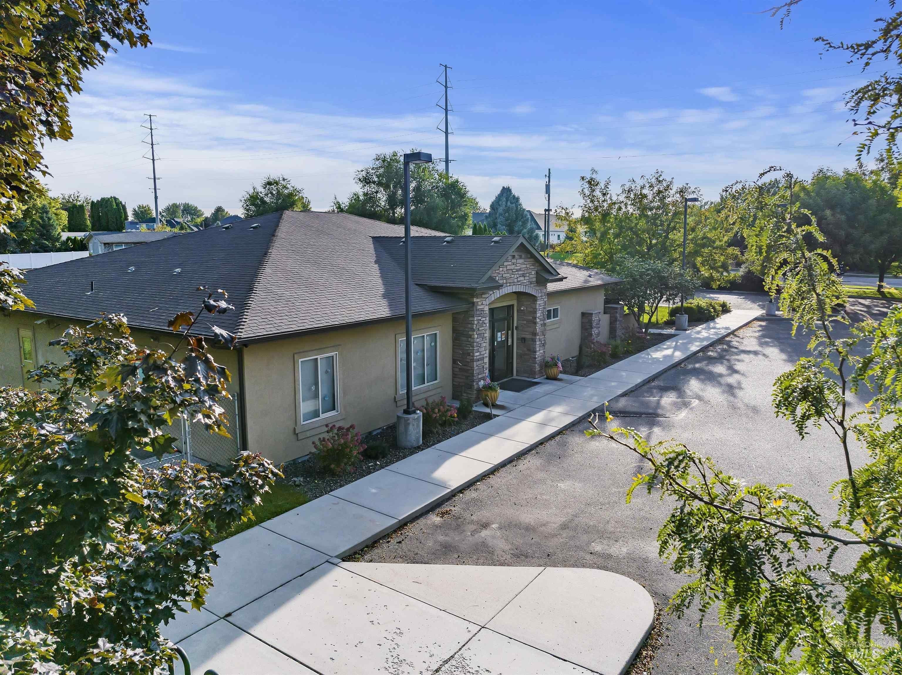 Property Image for 2490 S Cloverdale Rd