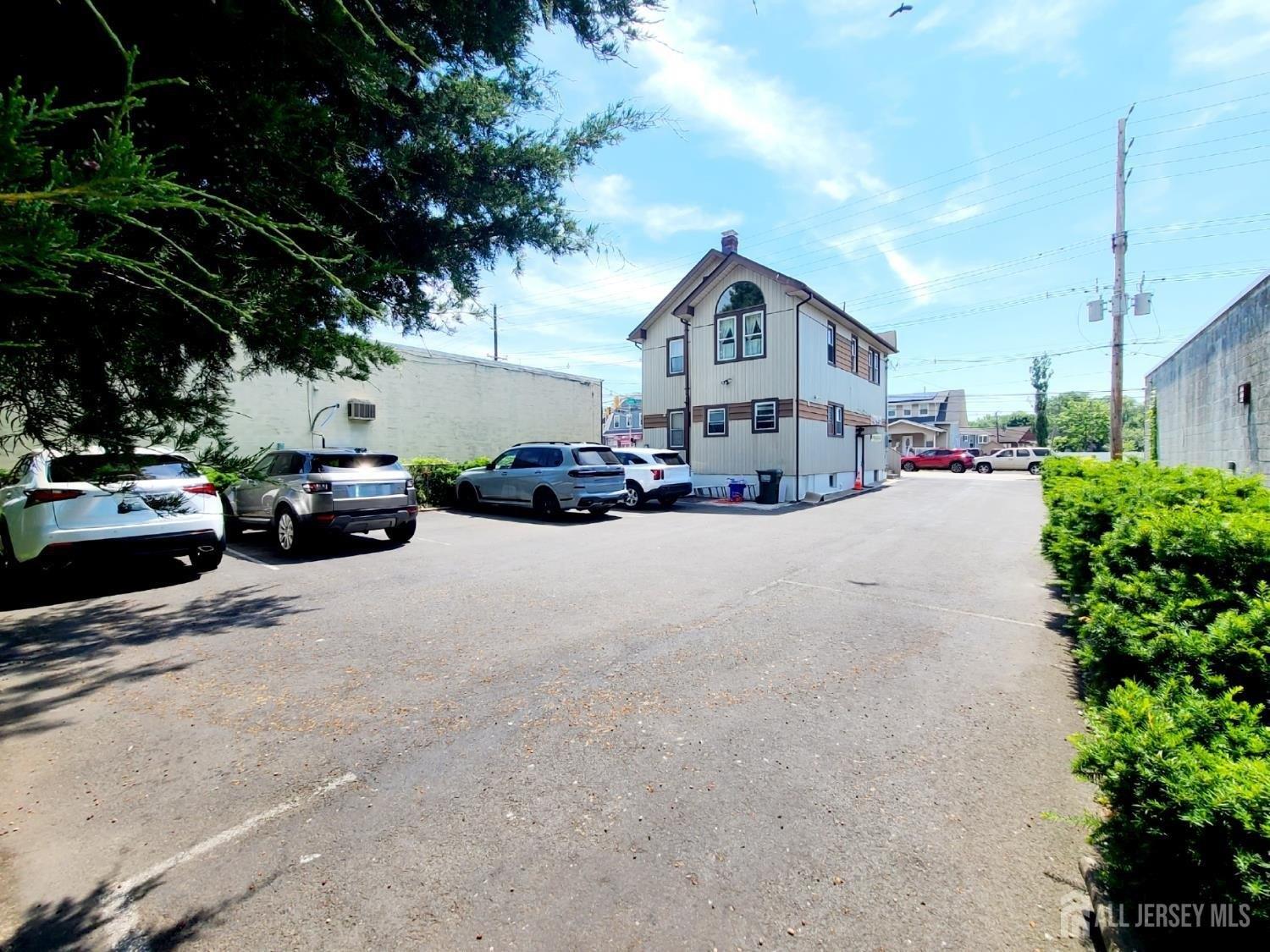 Property Image for 1595 Lincoln Hwy Rt.27