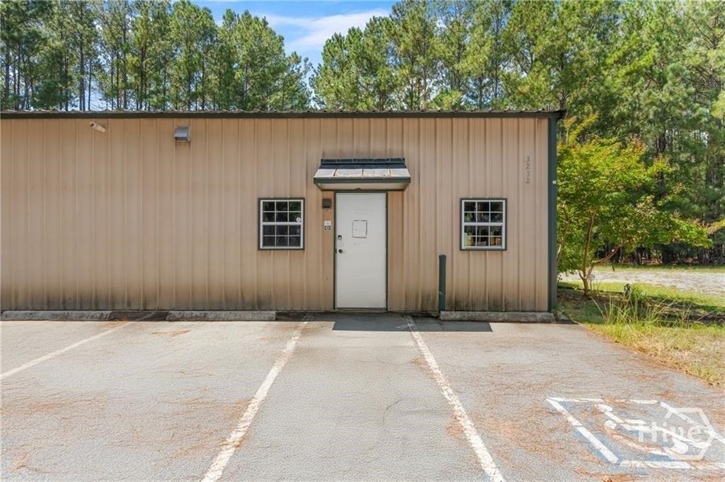 Property Image for 3232 21 Highway