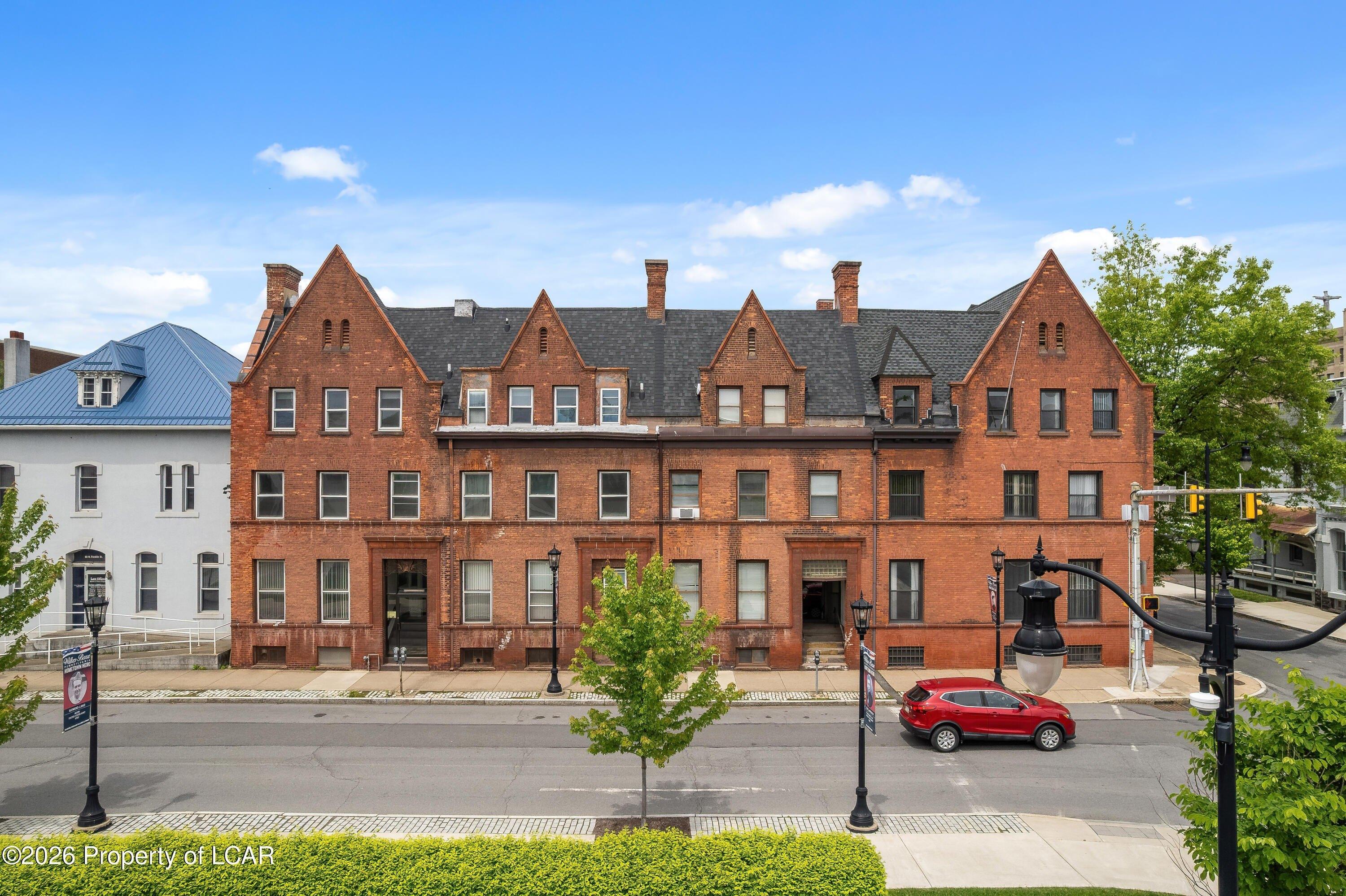 Property Image for 54 W Union Street