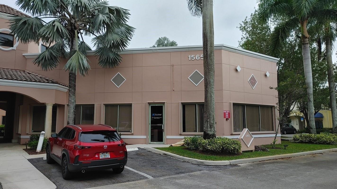 Property Image for 1565 N Park Drive 104