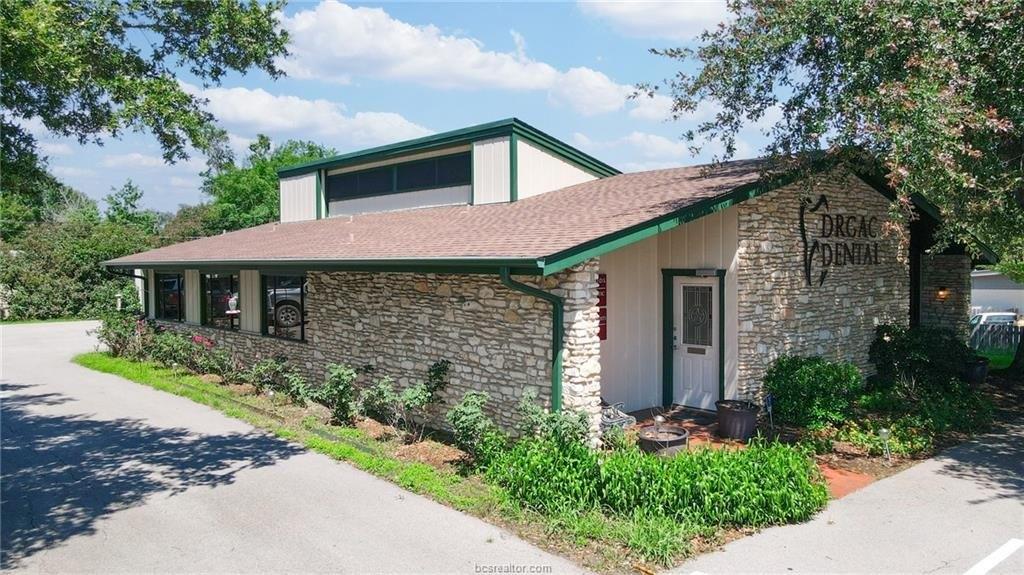 Property Image for 602 N Gray Street