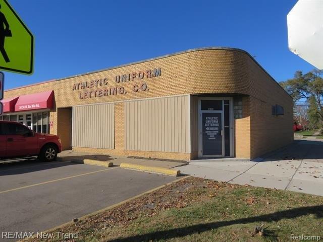 Property Image for 26114 W 6 Mile Road