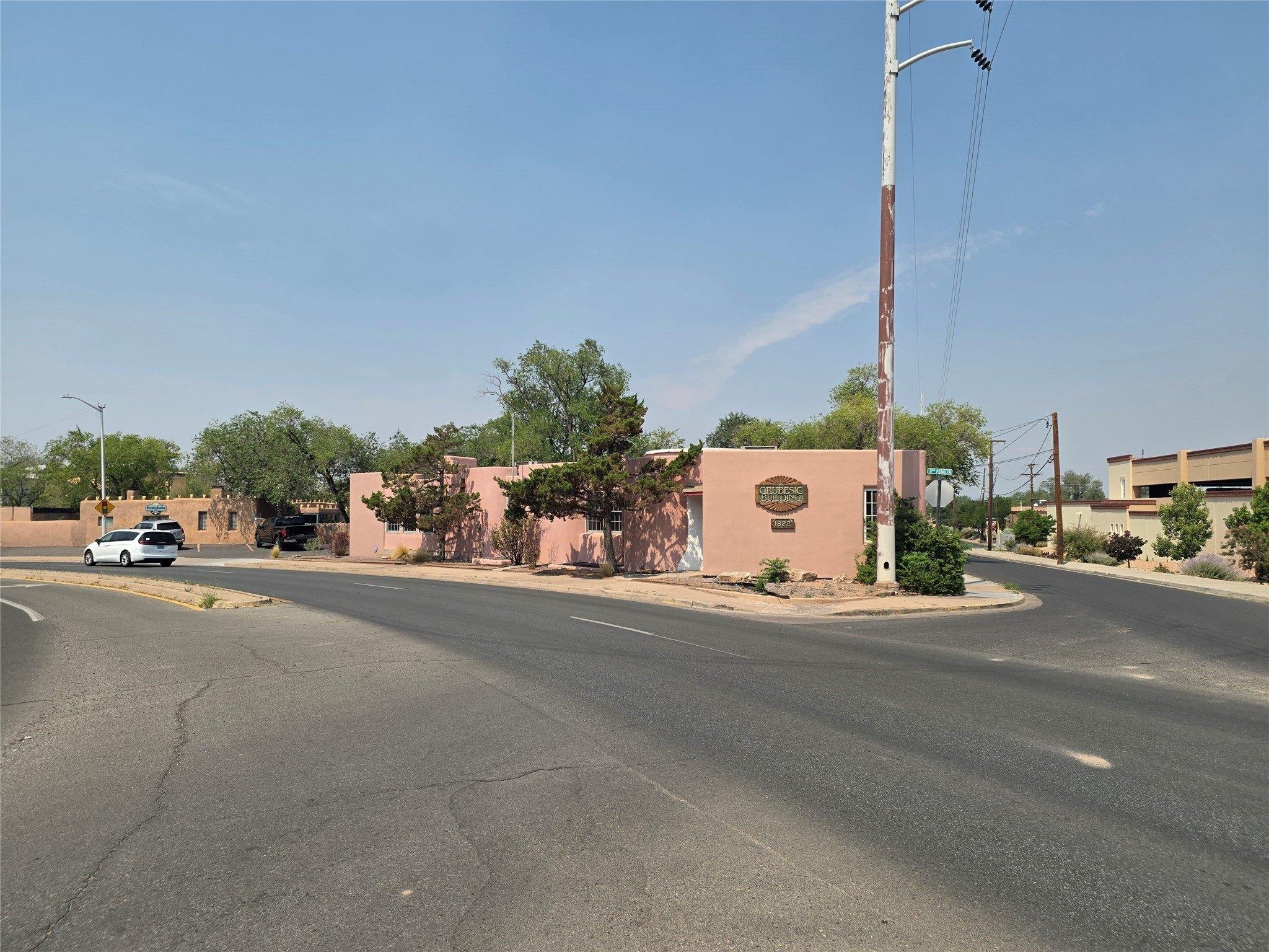 Property Image for 1322 Paseo de Peralta