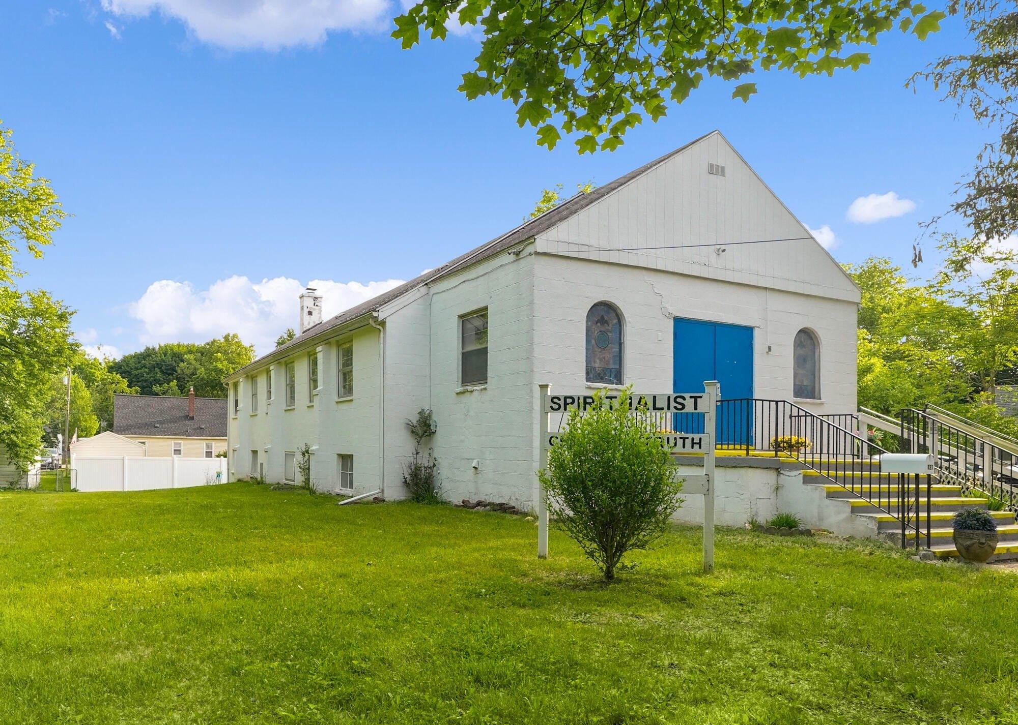 Property Image for 127 Meerse Street SE