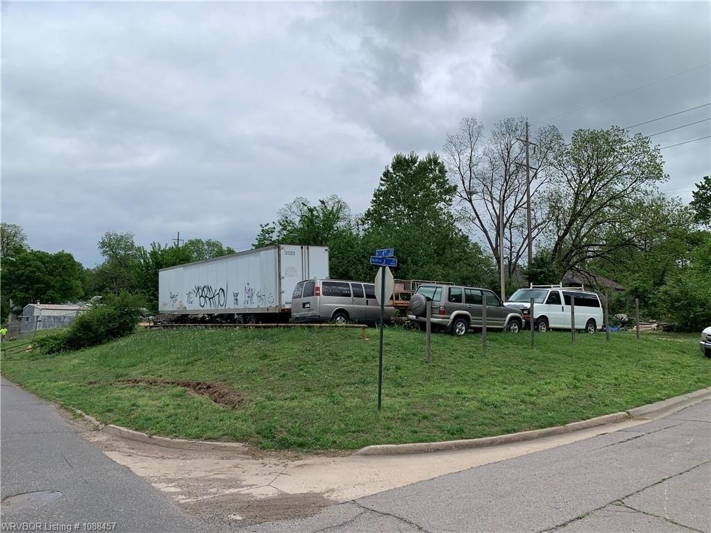 Property Image for 1000 N 4th ST lot: 1