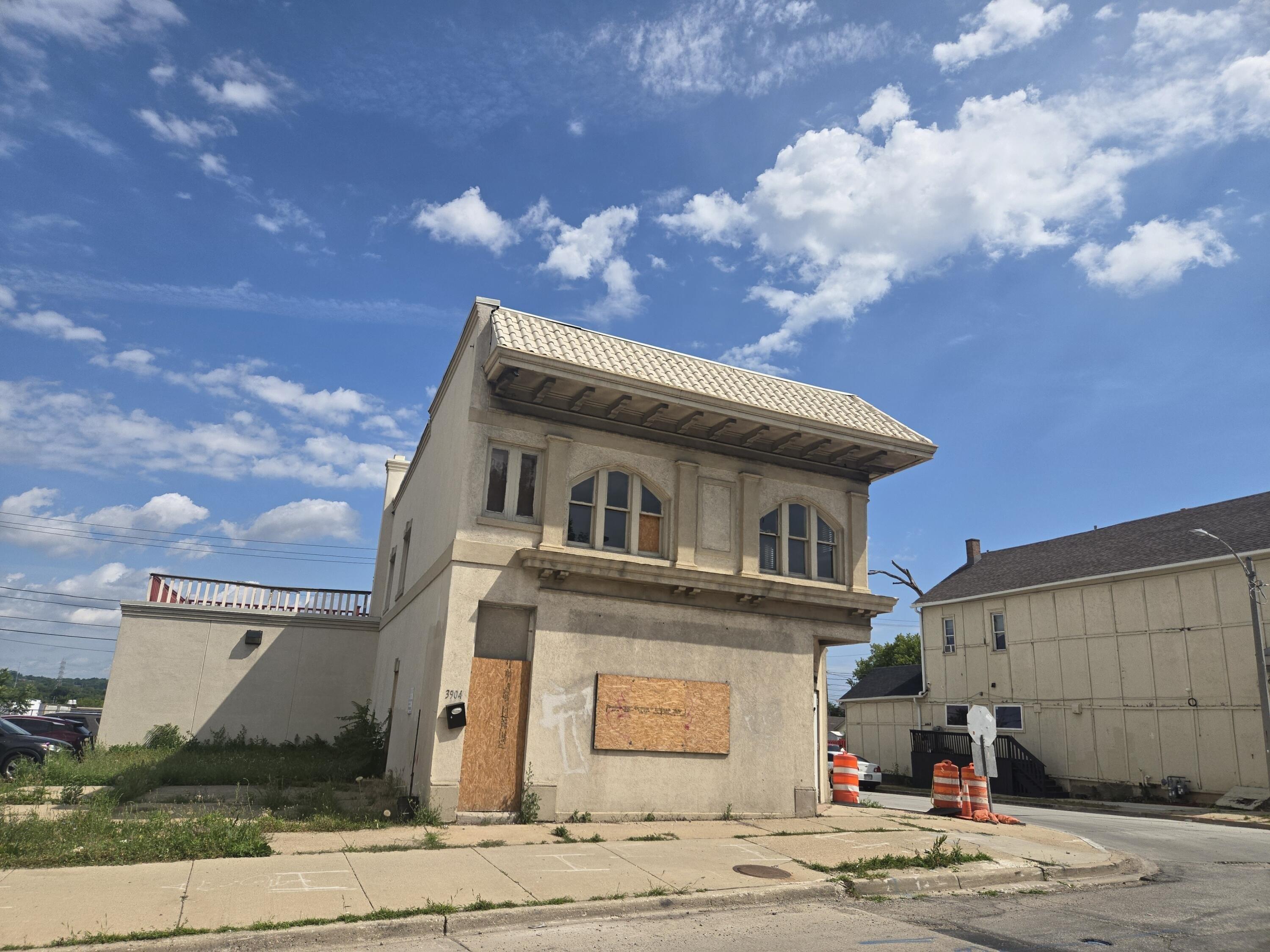 Property Image for 3902 W National Ave