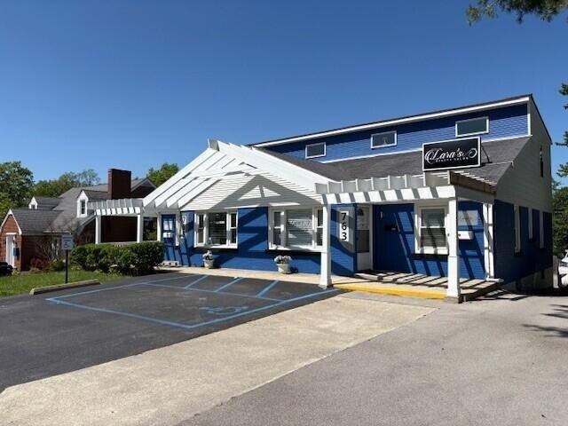 Property Image for 763-765 Lane Allen Road