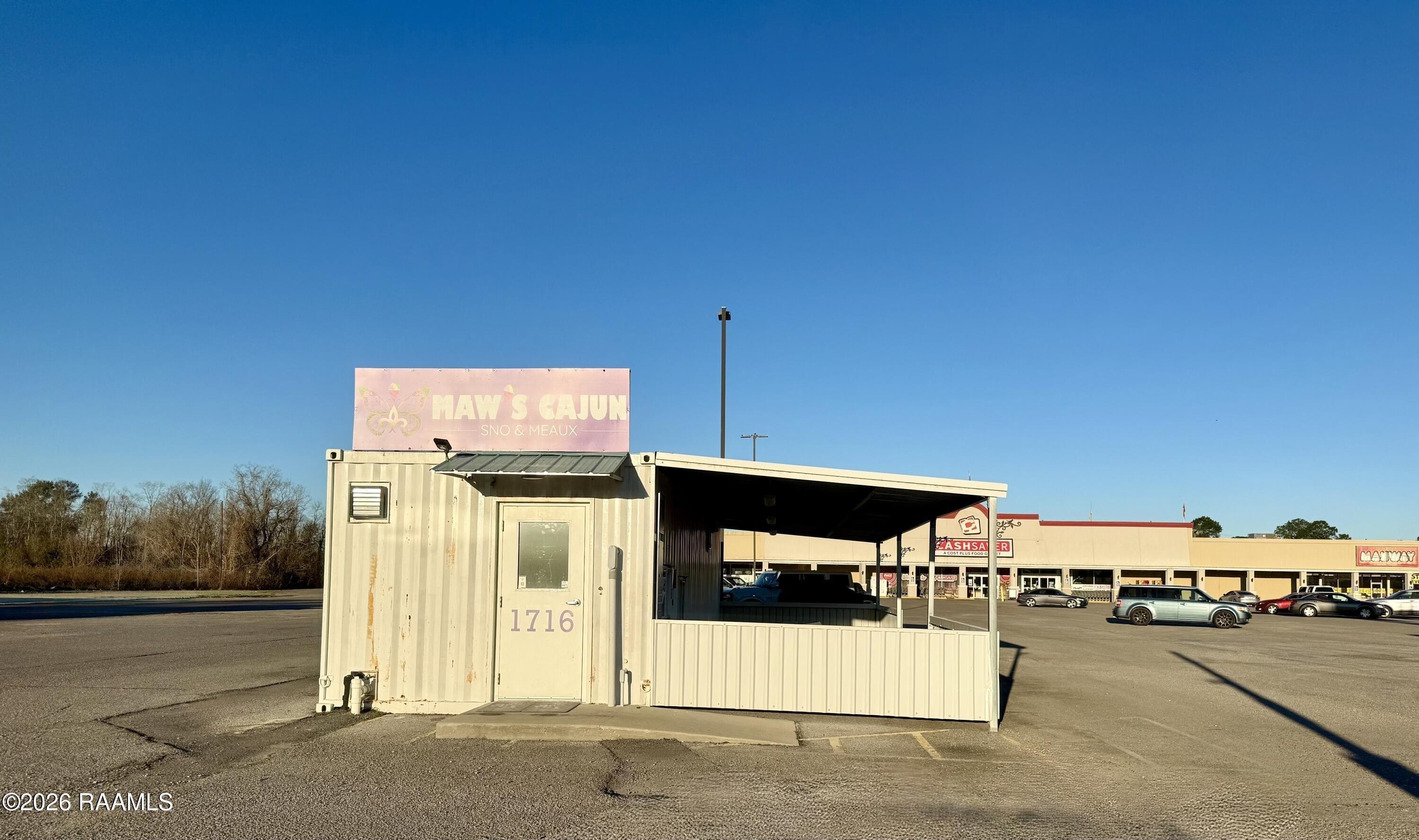 Property Image for 1716 S Main Street