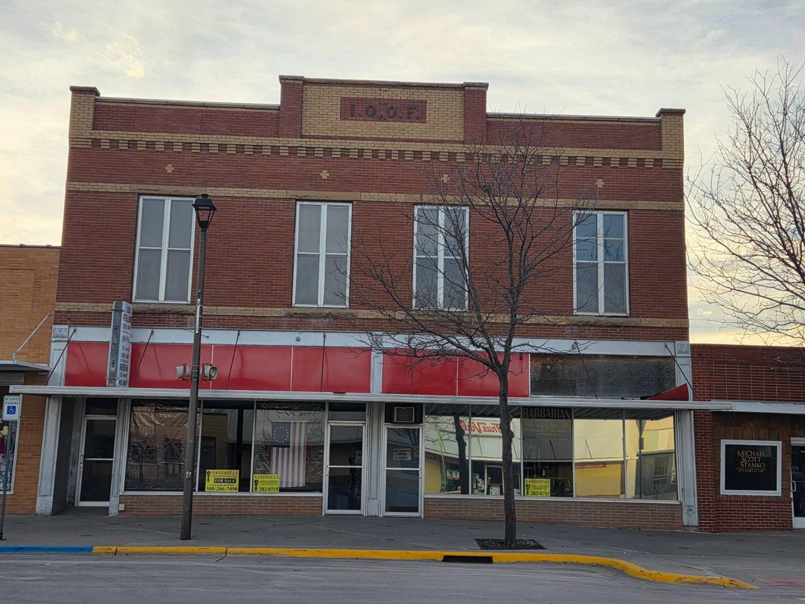 Property Image for 210 N Main St