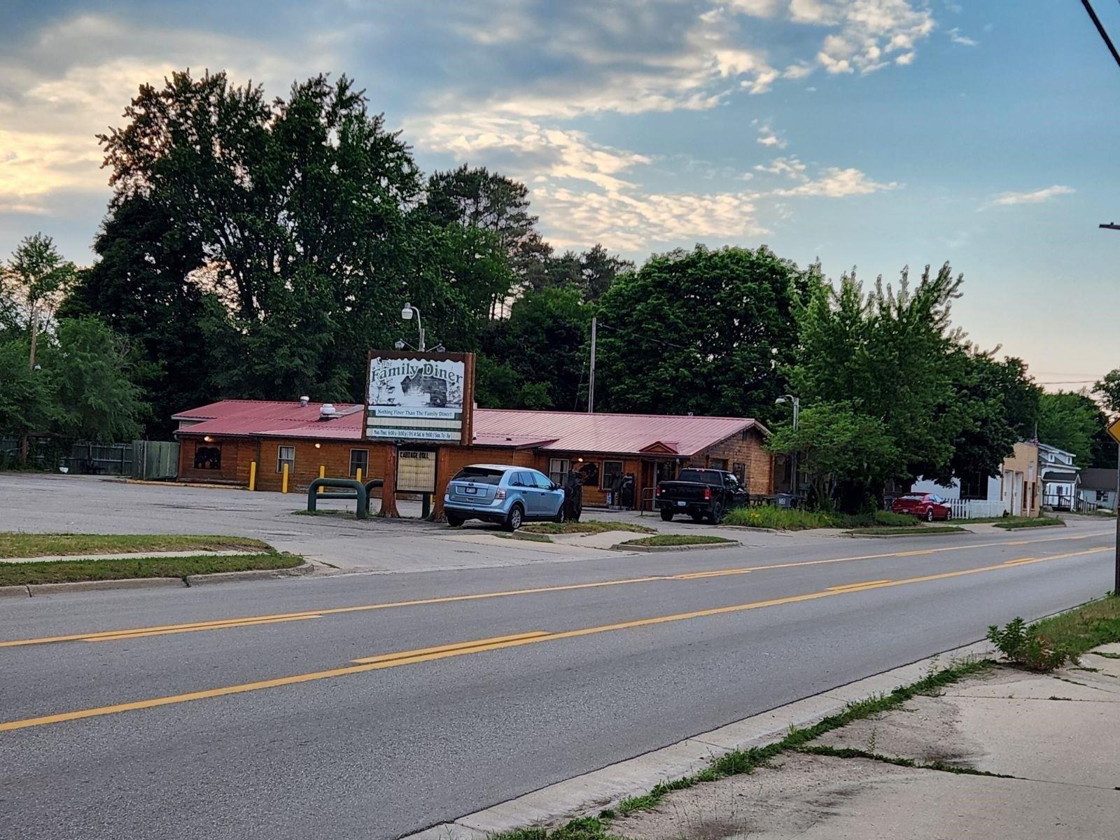 Property Image for 711 N Silverleaf