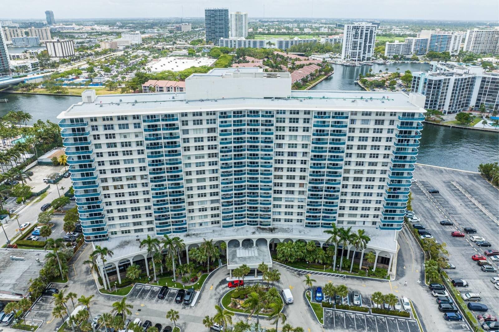 Property Image for 3800 S Ocean Dr 218