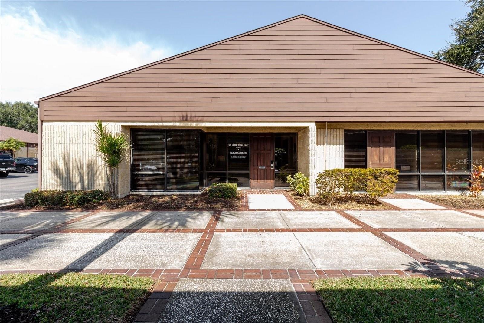 Property Image for 611 DRUID Road E 707 & 708