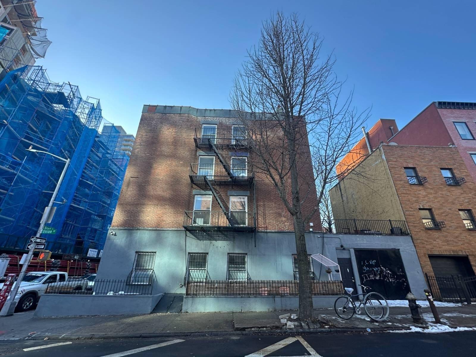 Property Image for 316 Bond Street