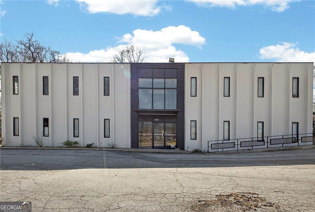 Property Image for 2692 Harris Street