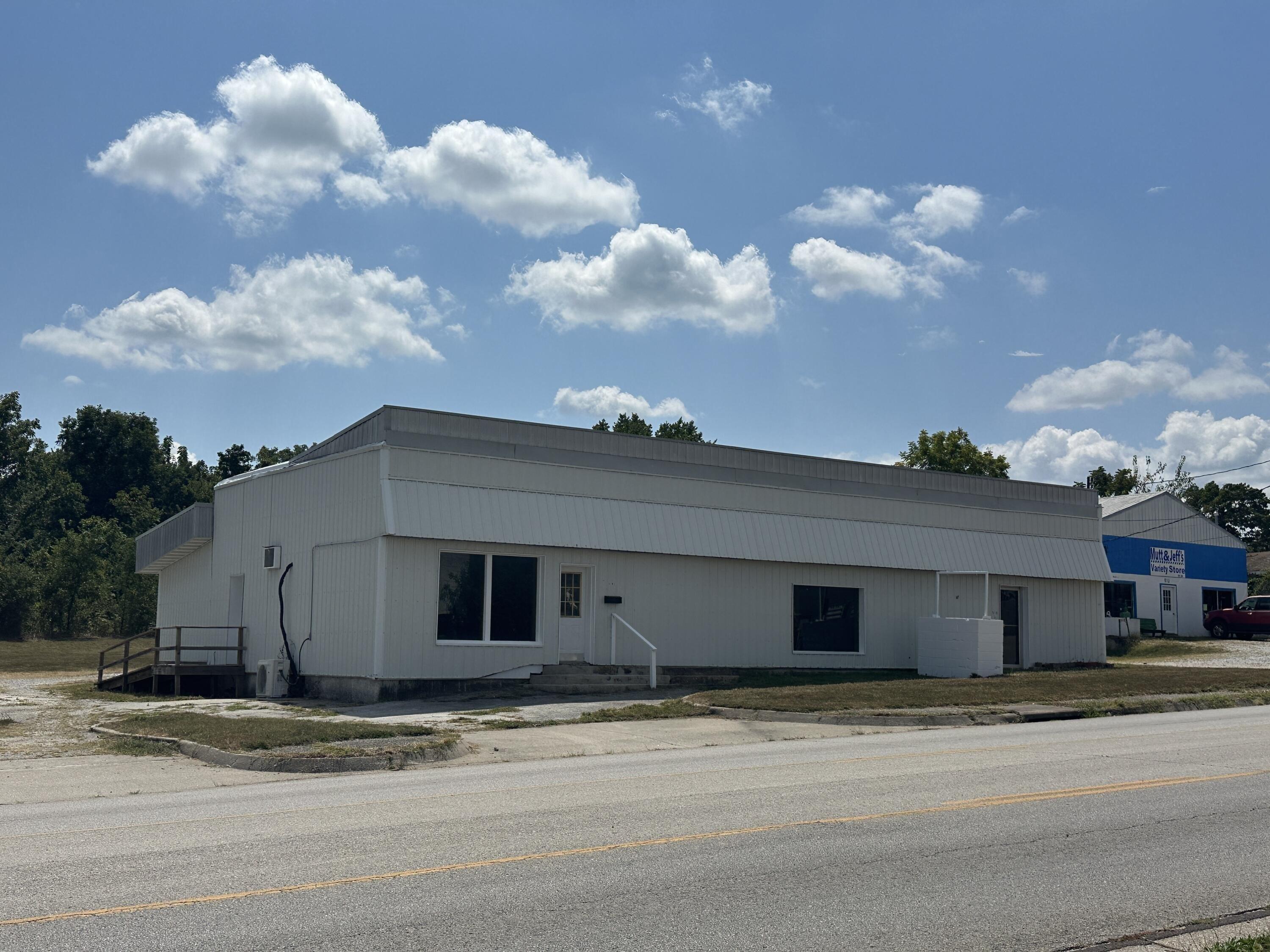 Property Image for 510 U.S. Business 60