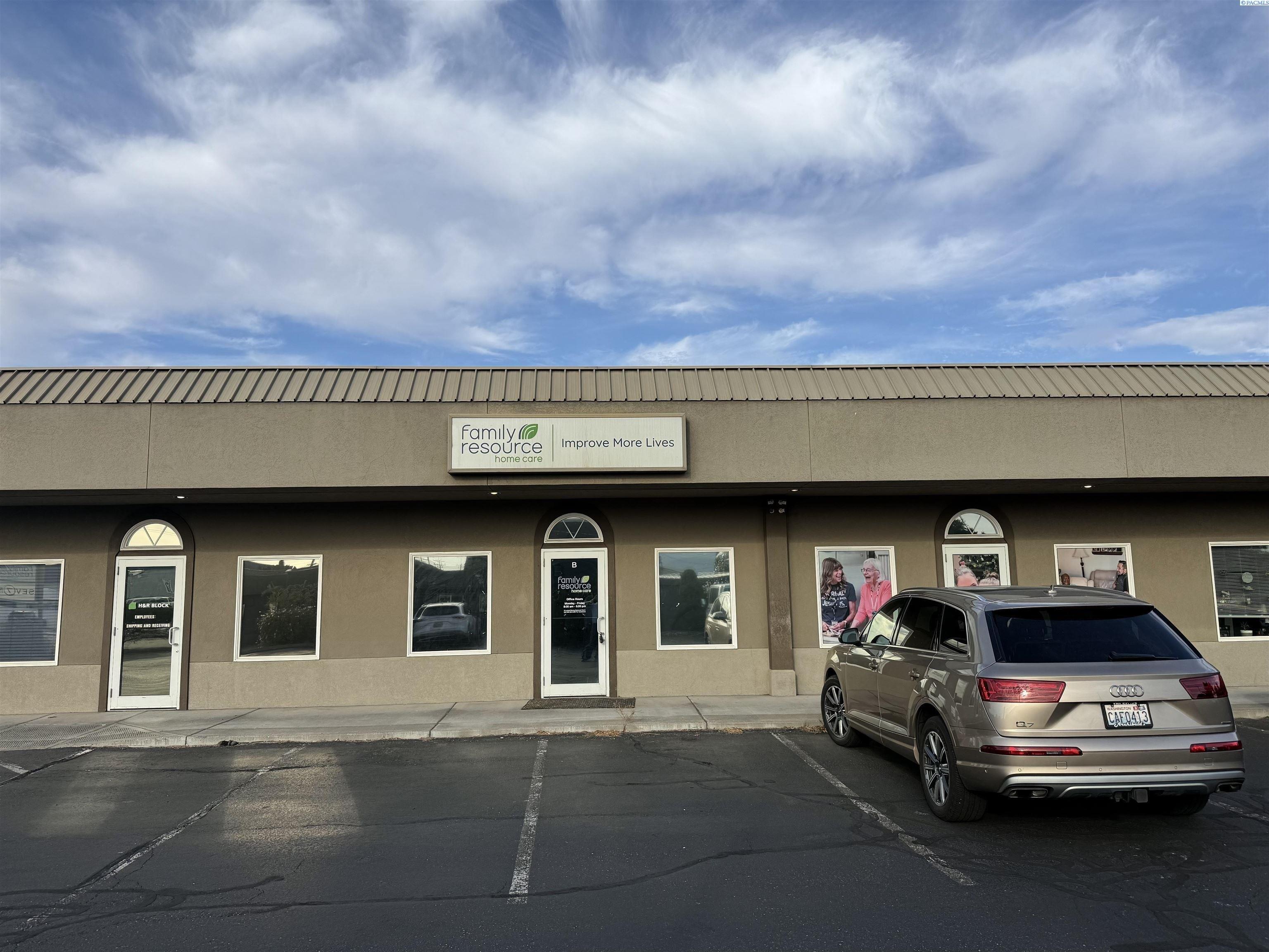 Property Image for 4018 W Clearwater Ave B