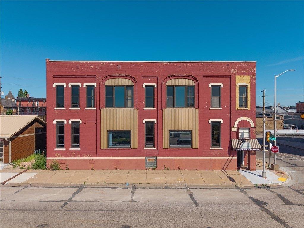 Property Image for 2 Bay Street