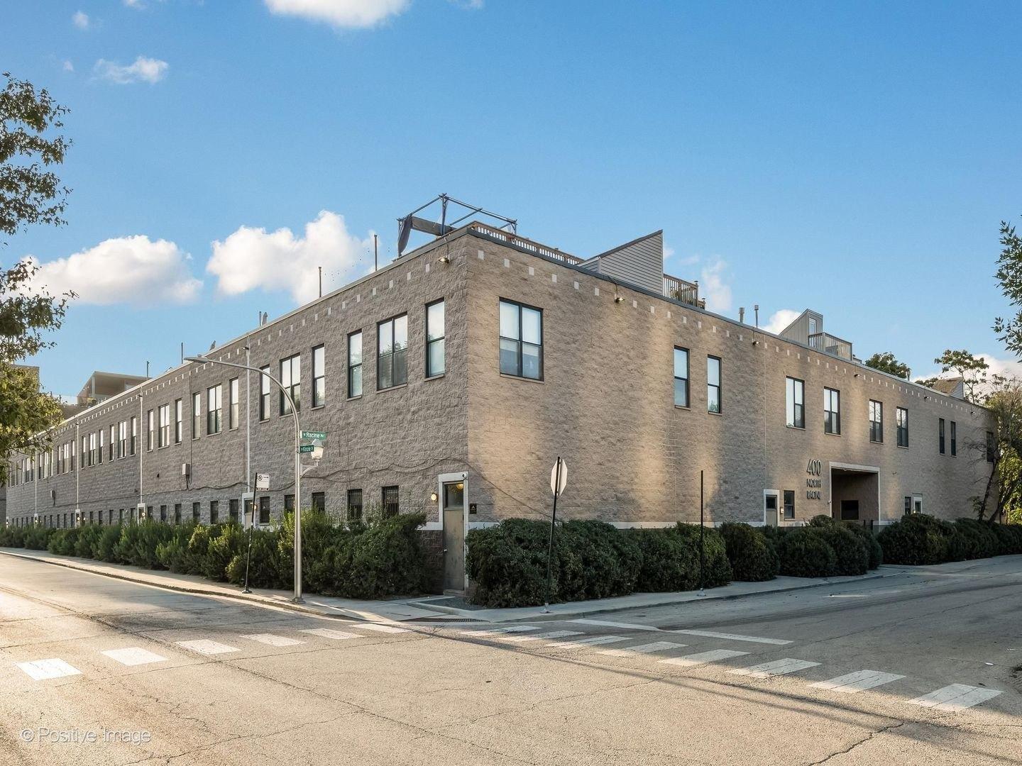 Property Image for 400 N Racine Avenue 105