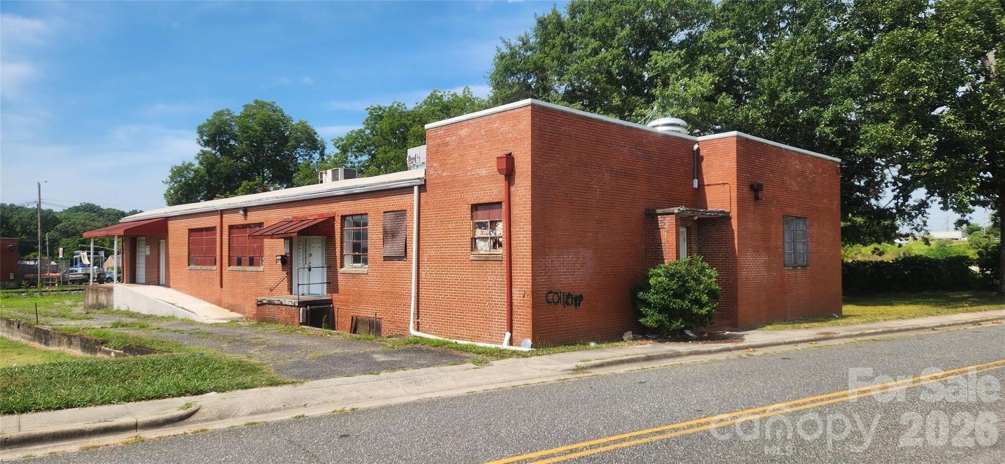 Property Image for 509 E Main Avenue E