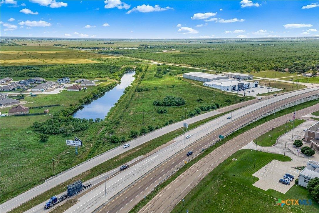 Property Image for 2824 Salem Rd, Victoria, TX 77904