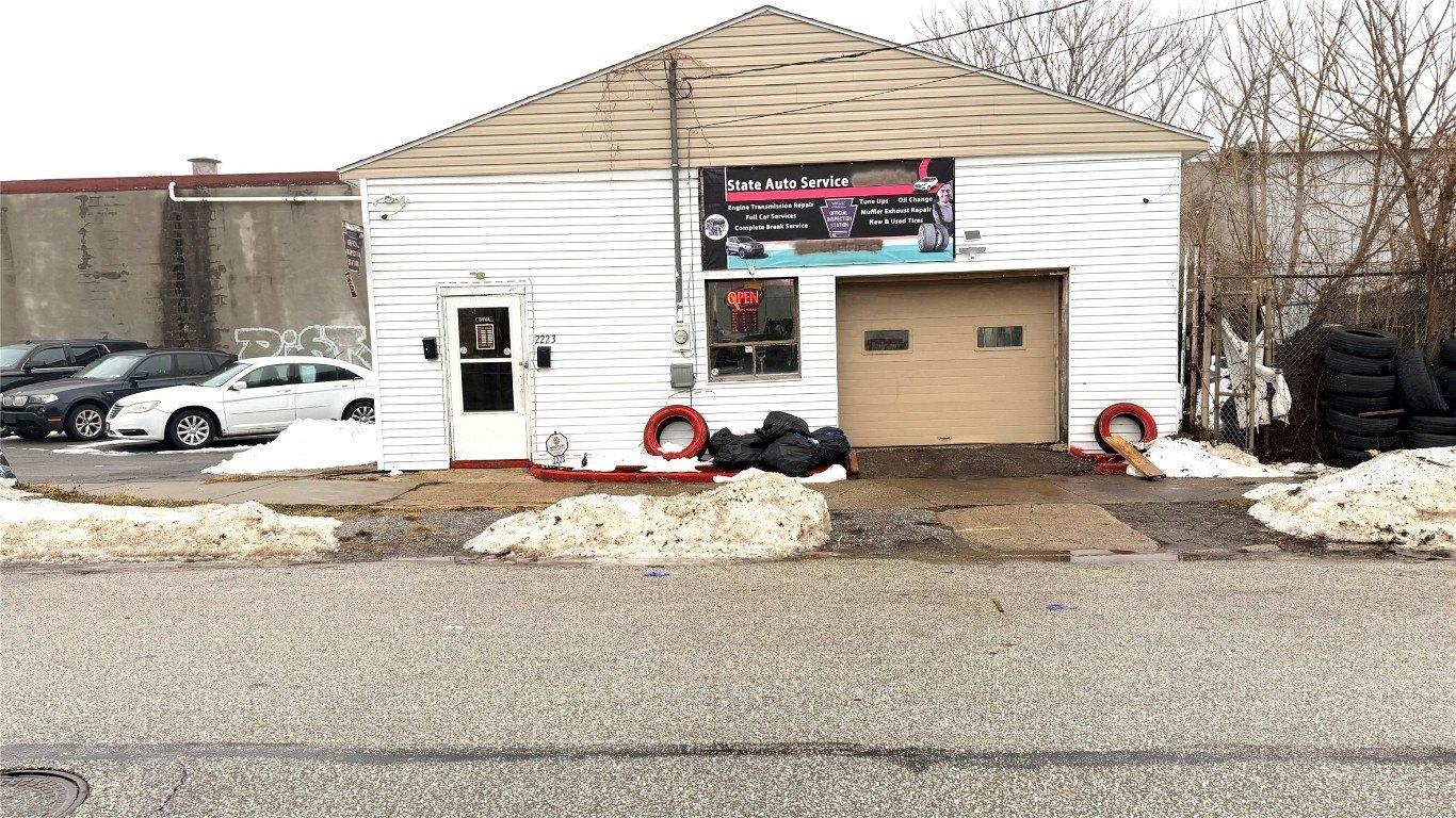 Property Image for 2223 STATE Street