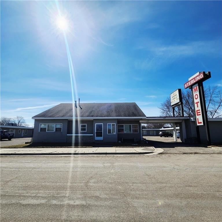 Property Image for 1507 W Oakland Avenue