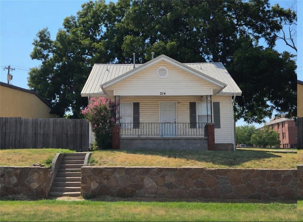 Property Image for 214 N Oklahoma Avenue