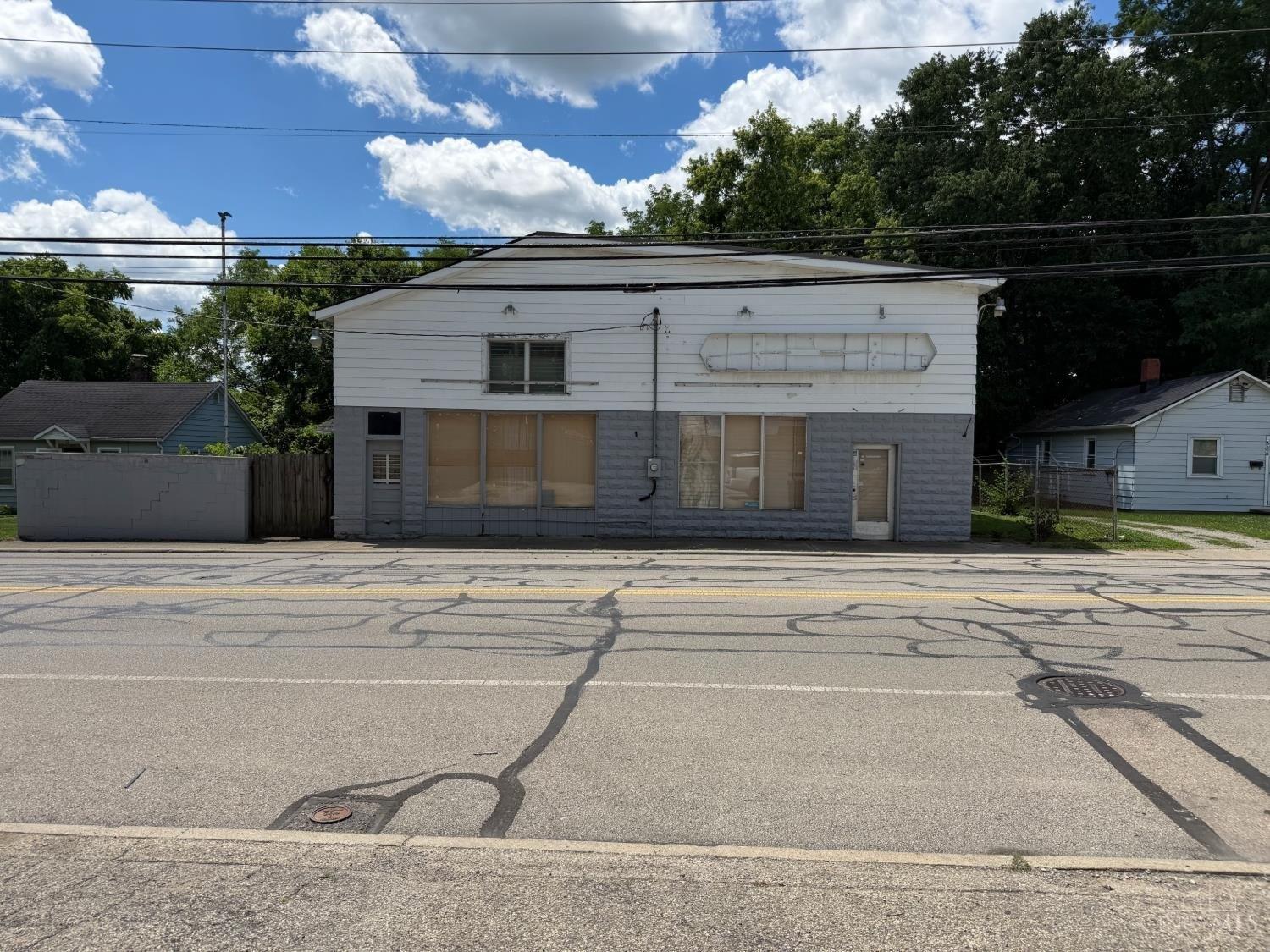 Property Image for 375 W Pike Street