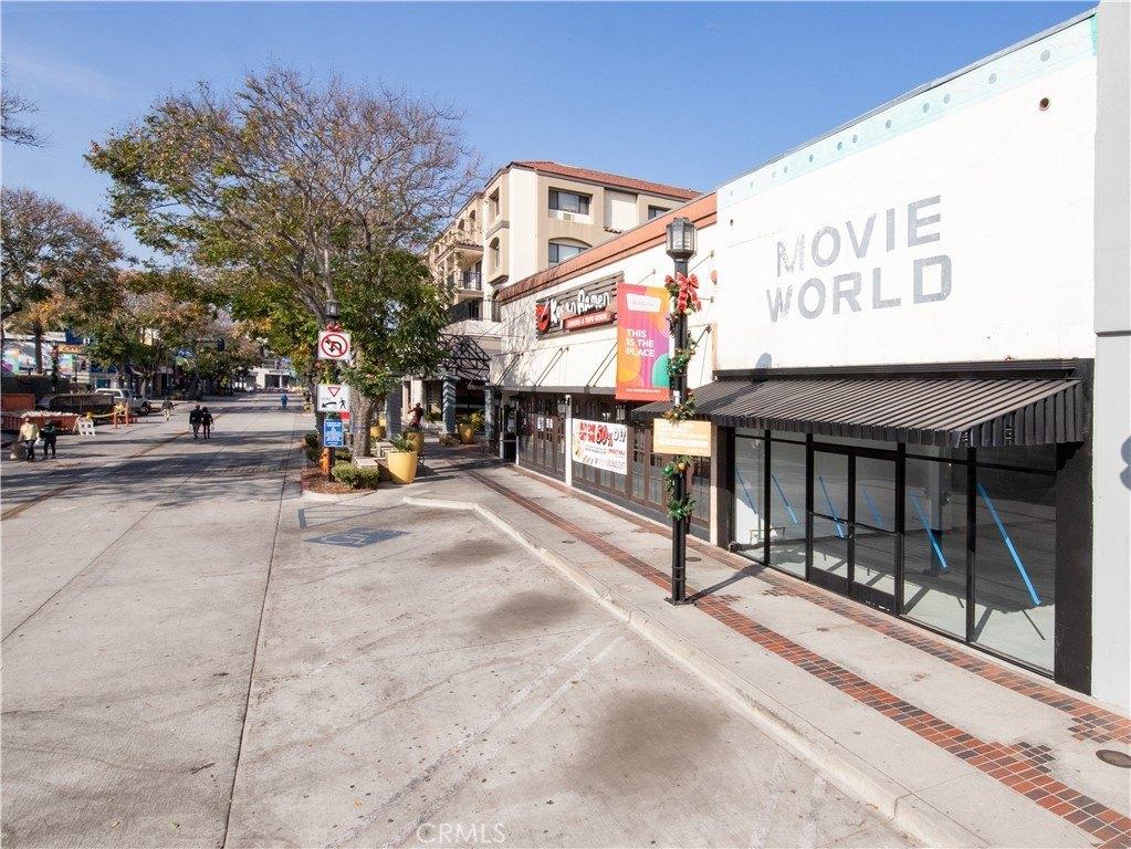 Property Image for 212 N San Fernando Boulevard