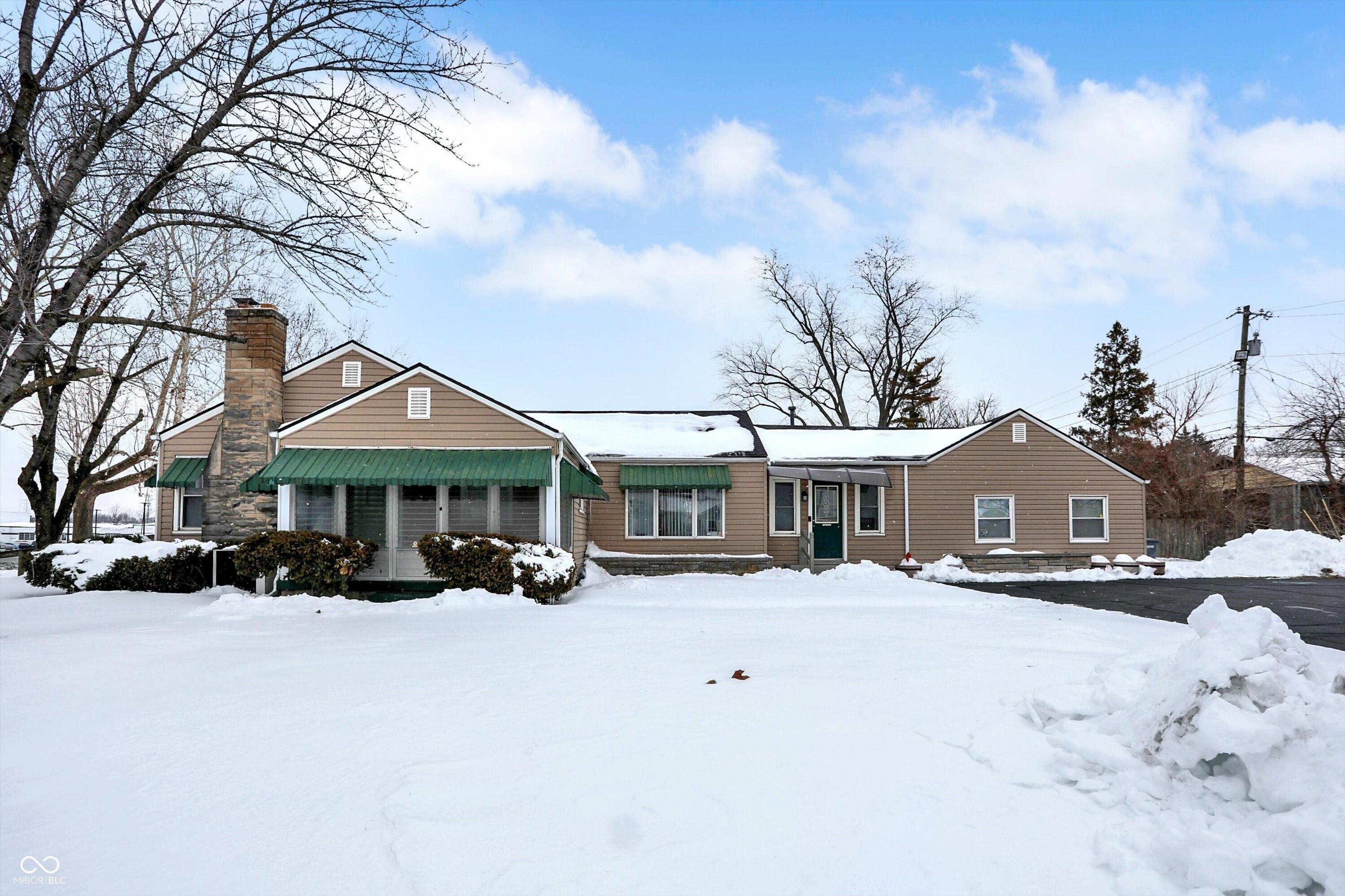 Property Image for 1101 N Shadeland Avenue