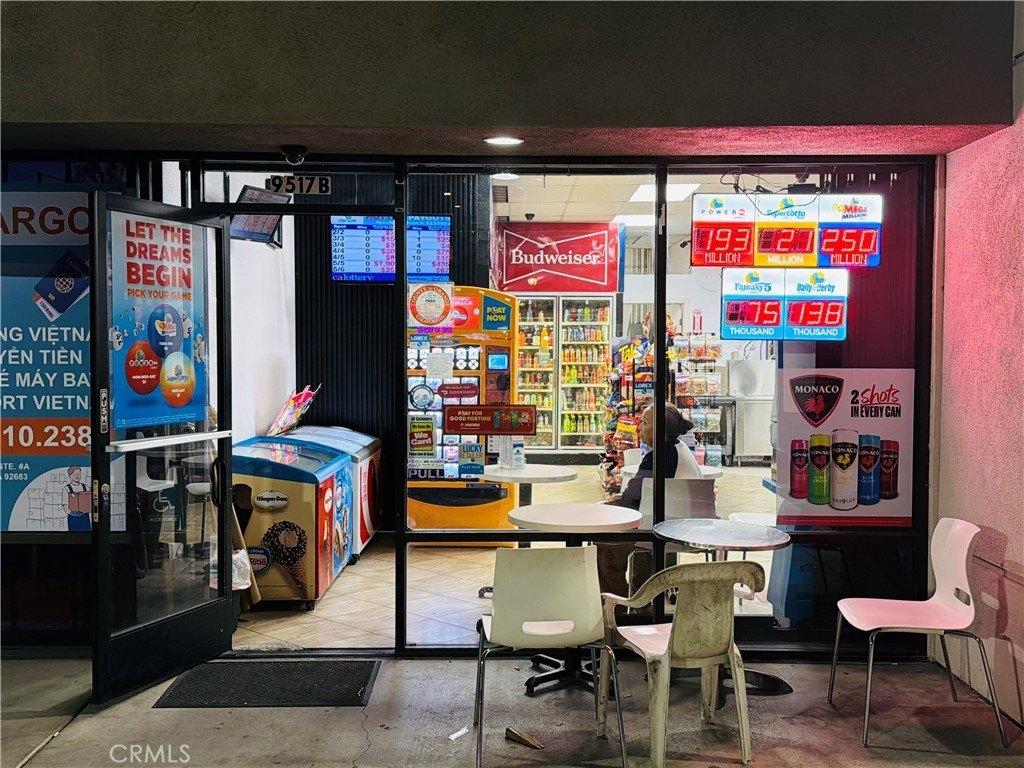 Property Image for 9517 BOLSA Avenue