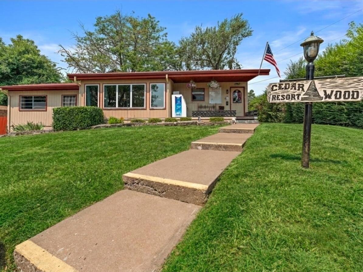Property Image for 33 Lakeshore Drive