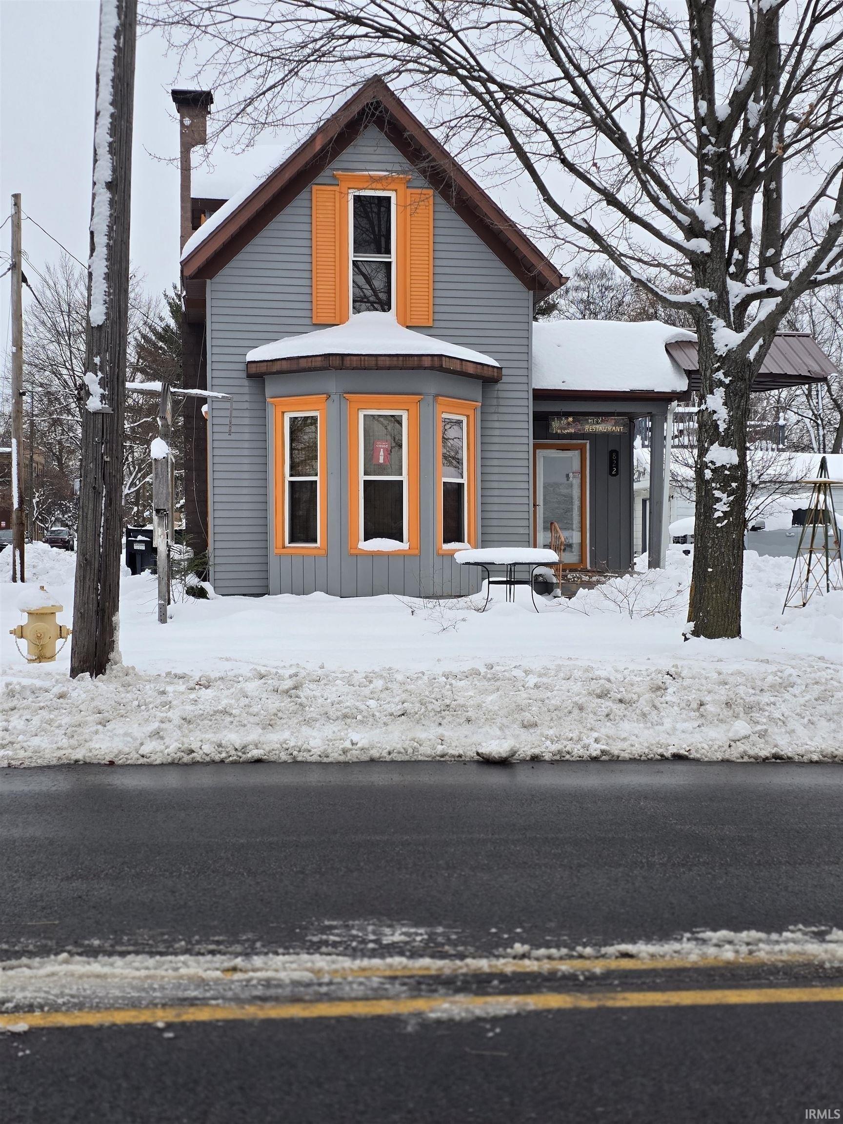 Property Image for 822 N Michigan St Street