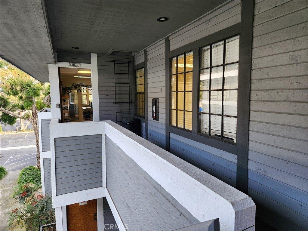 Property Image for 960 W 17th