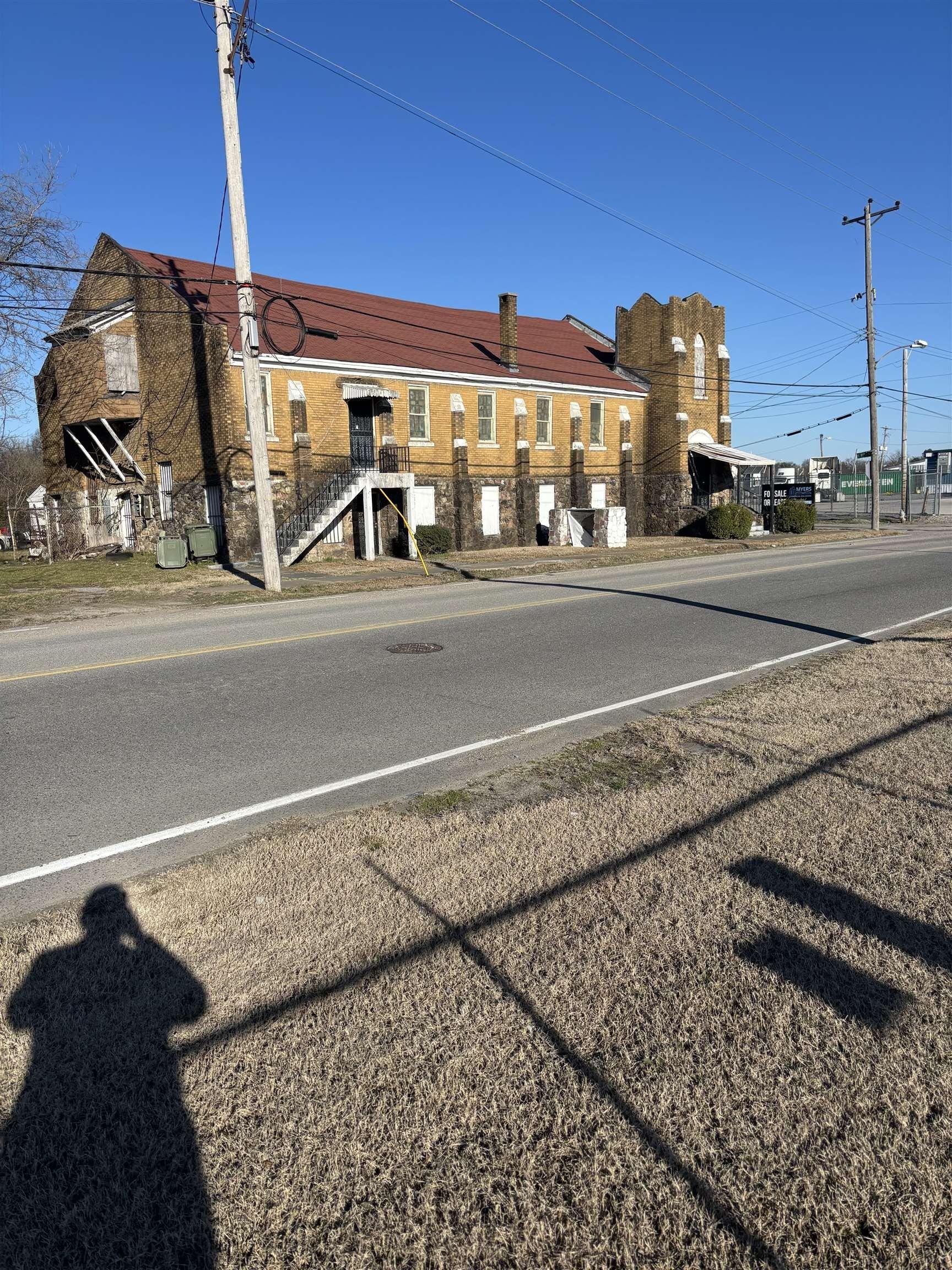 Property Image for 207 W Utah