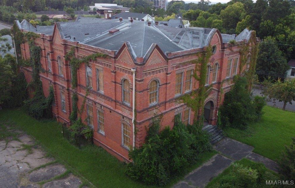 Property Image for 506 Sayre Street