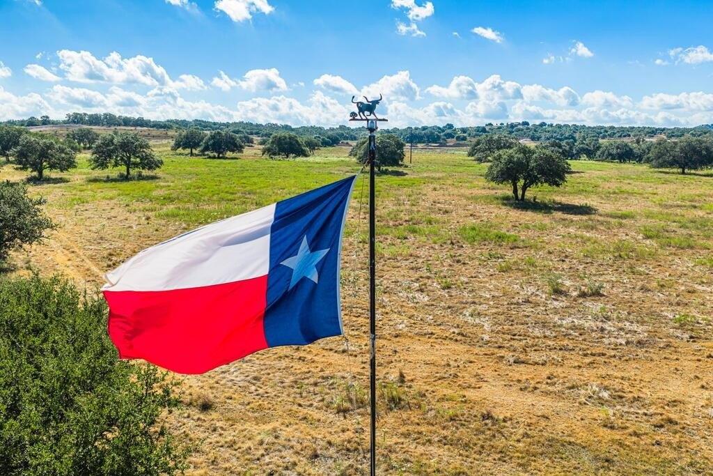 Property Image for 5541 W US Hwy 290