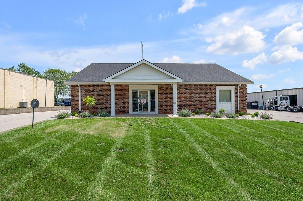 Property Image for 250 Crossfield Drive